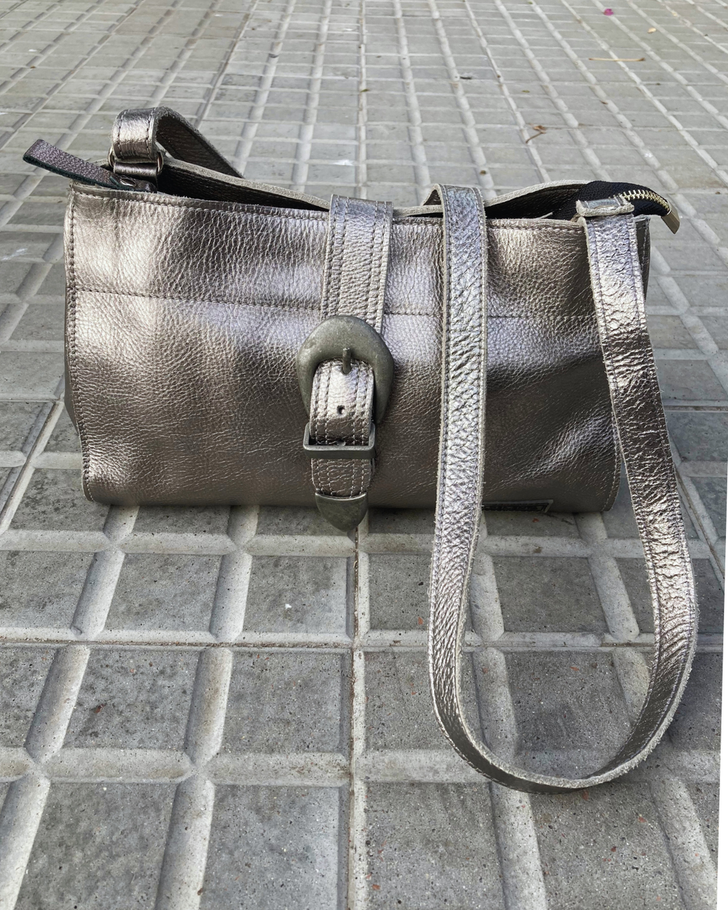Cartera de cuero BEA - color plateado