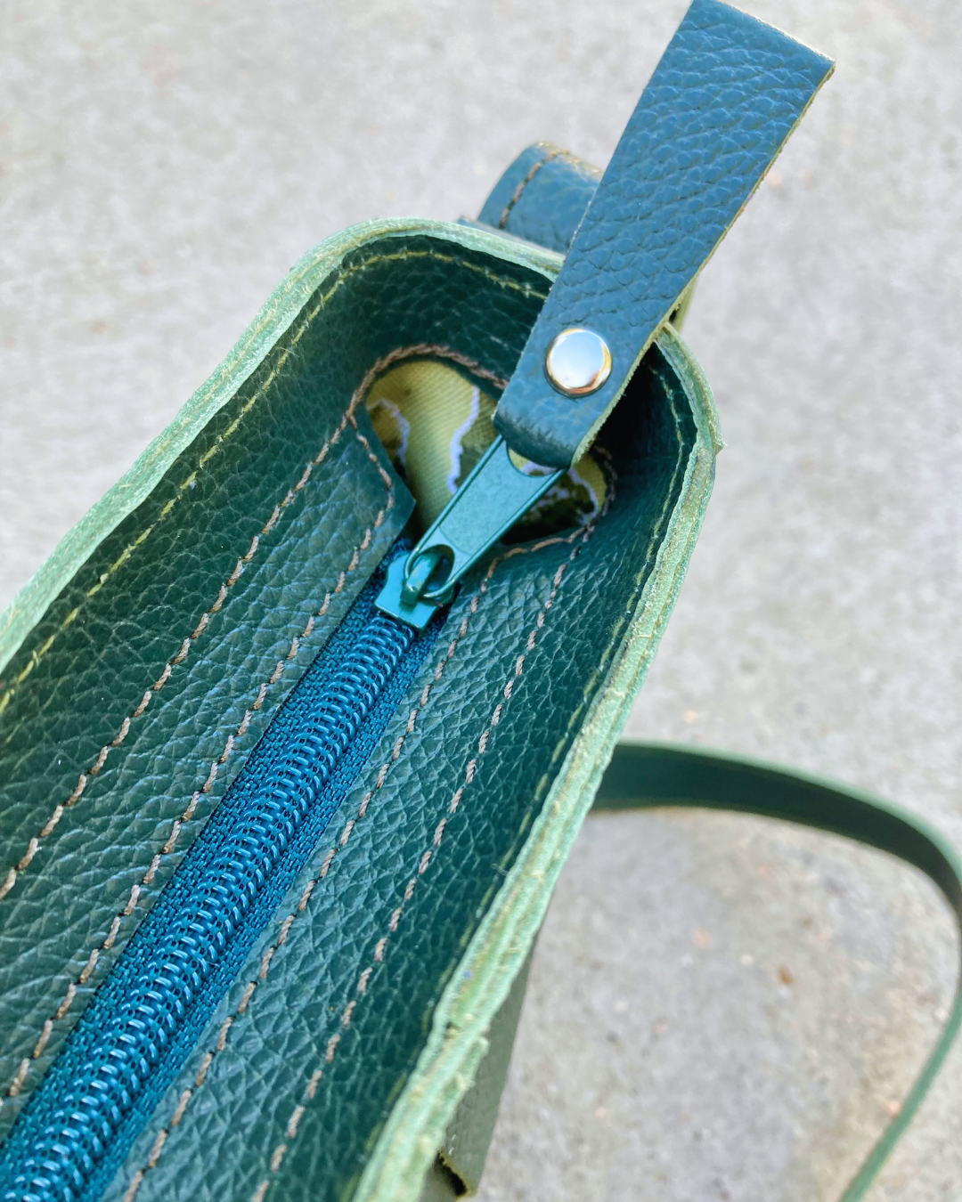 Bolso de cuero REPOSERA color verde petróleo