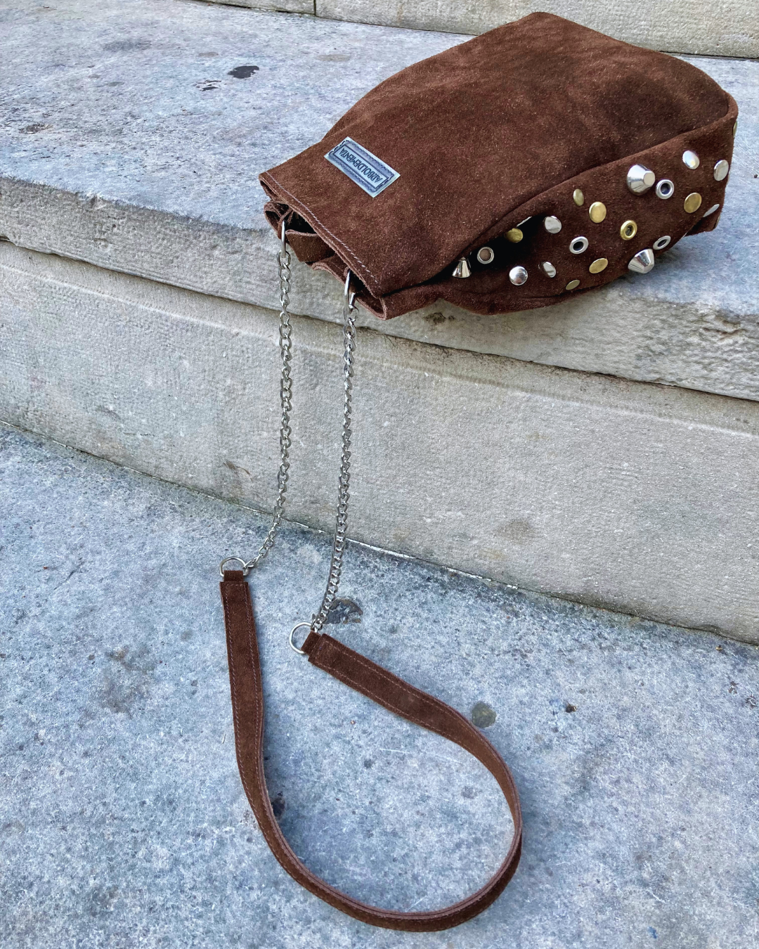 Cartera de gamuza PENÉLOPE - color chocolate