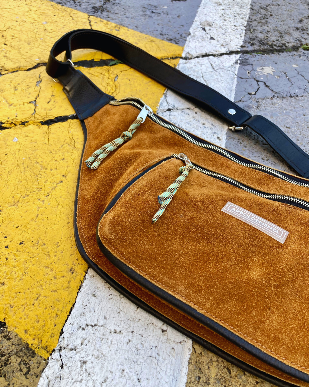 Bolso de gamuza y cuero LUISA - color habano