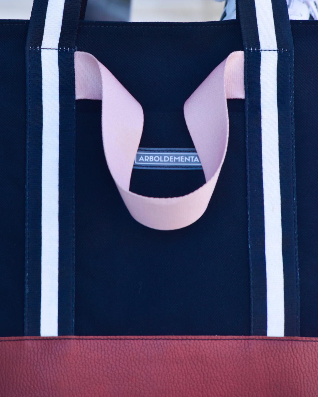 Bolso estilo shopper de cuero y tela FRANCISCA - OPORTUNIDADES