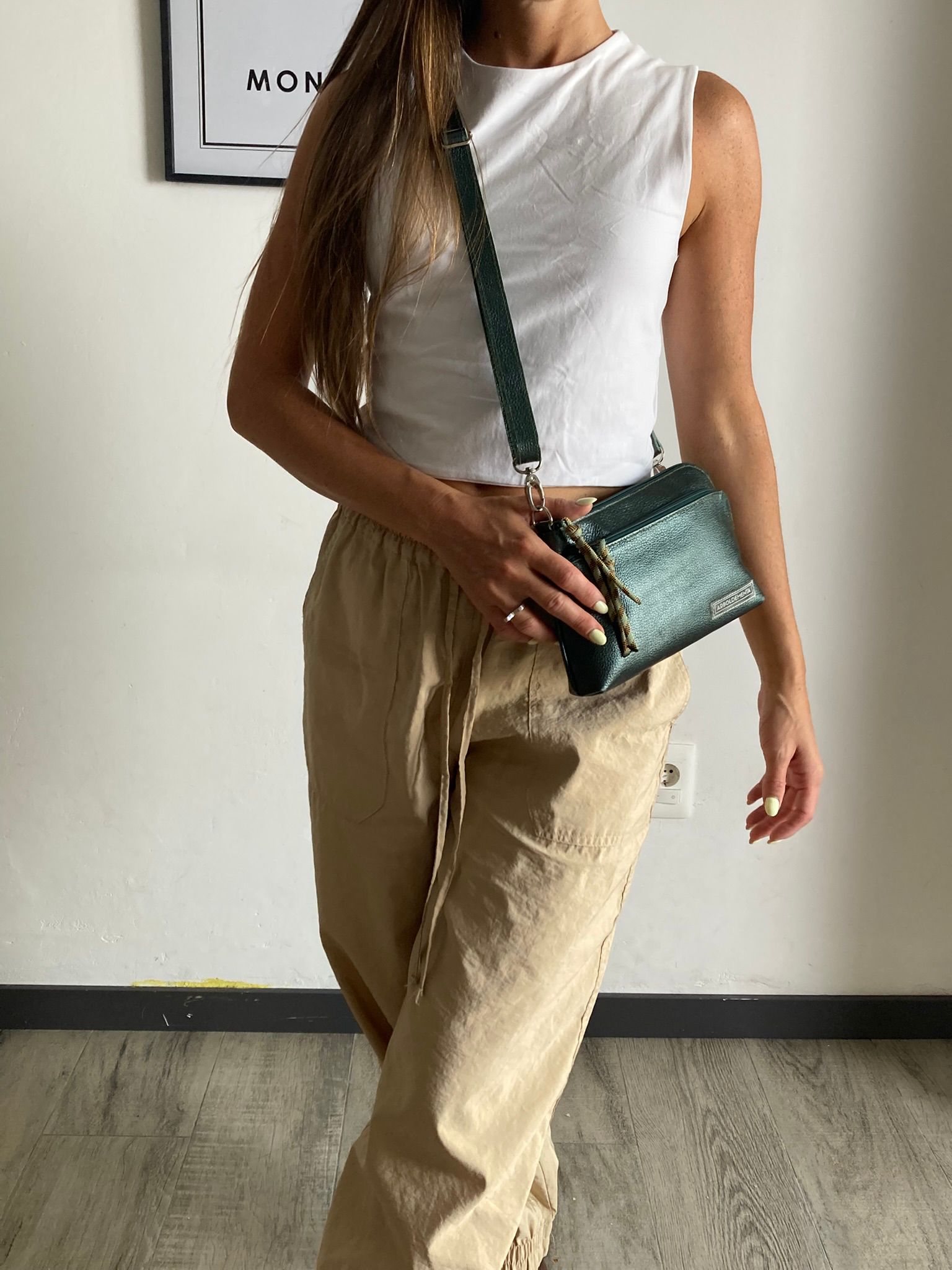 Cartera de viaje de cuero SOFÍA - color petróleo metalizado